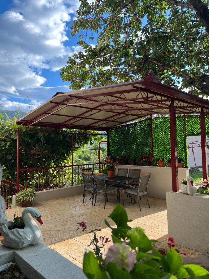 Apartament Green Valley Omiš Екстериор снимка