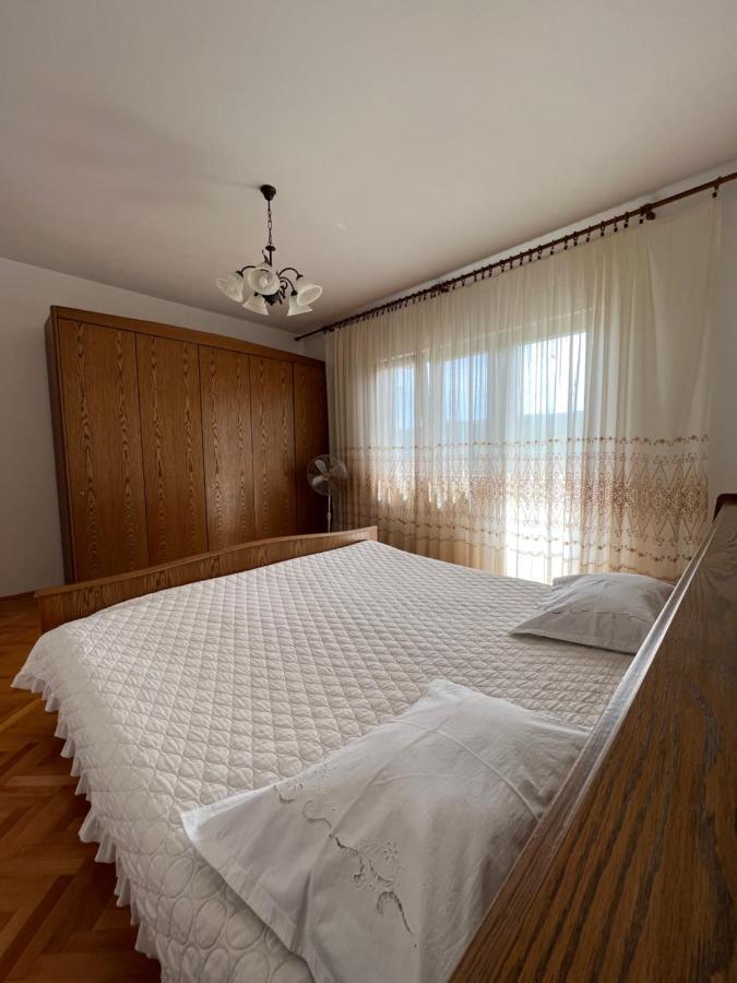 Apartament Green Valley Omiš Екстериор снимка
