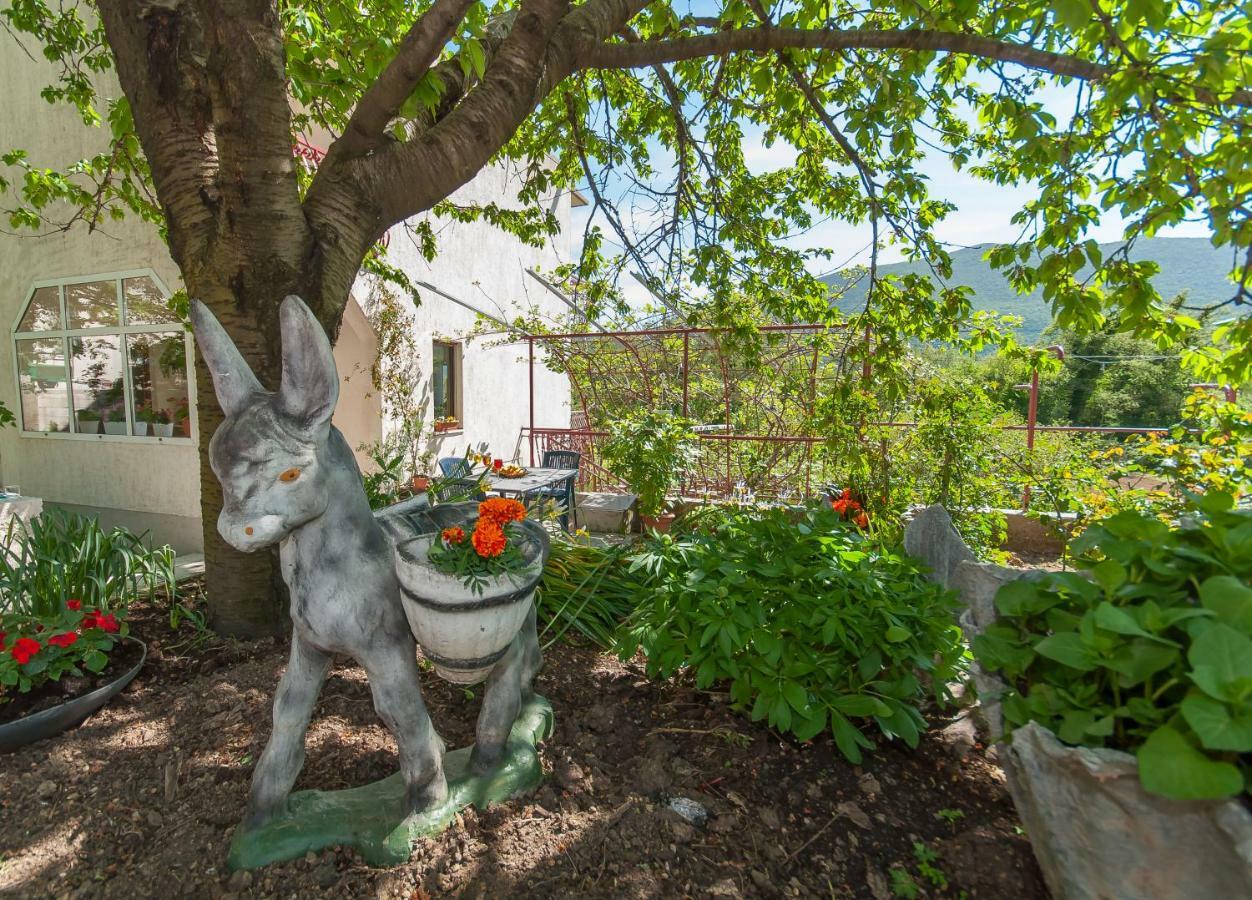 Apartament Green Valley Omiš Екстериор снимка